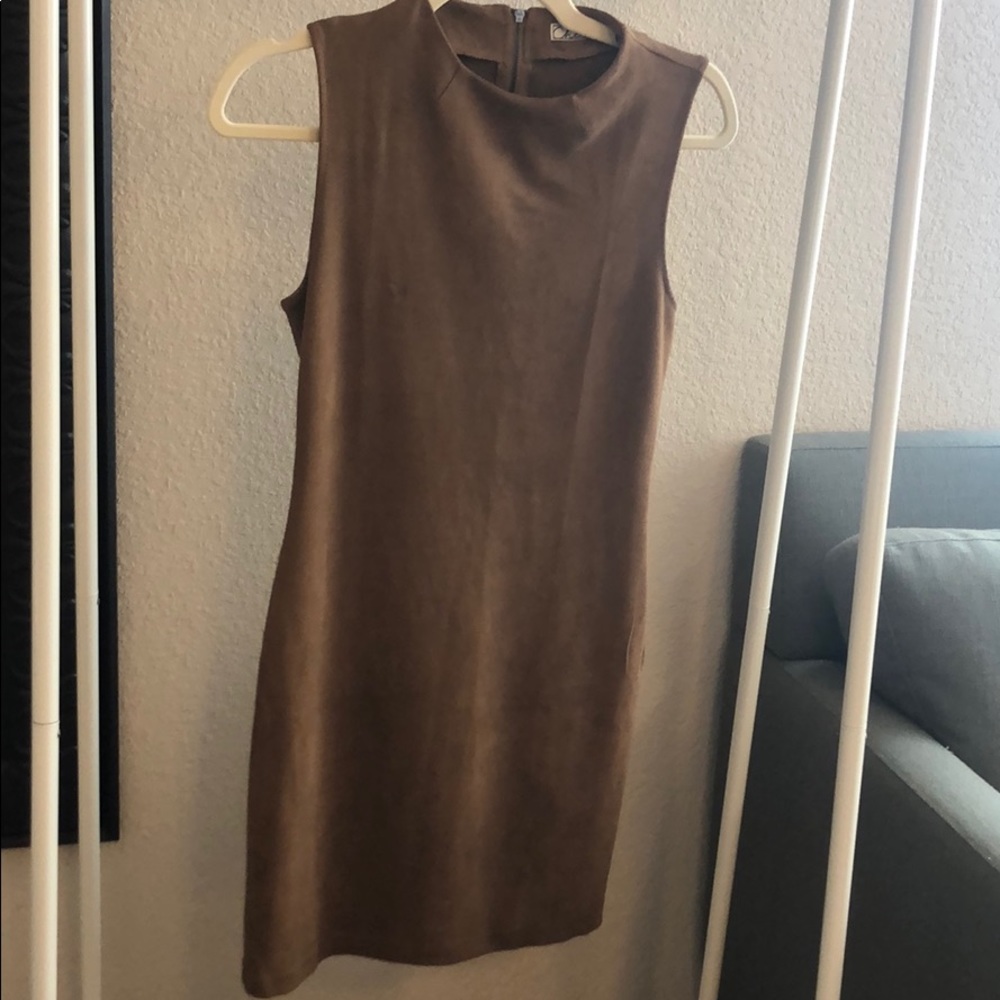 Fitted dress